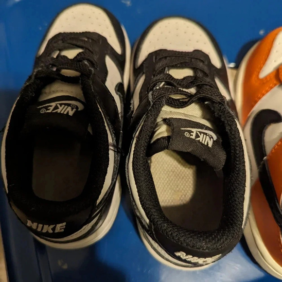 Nike dunk low panda white black and Nike dunk low TD Halloween 2022 - Picture 6 of 8